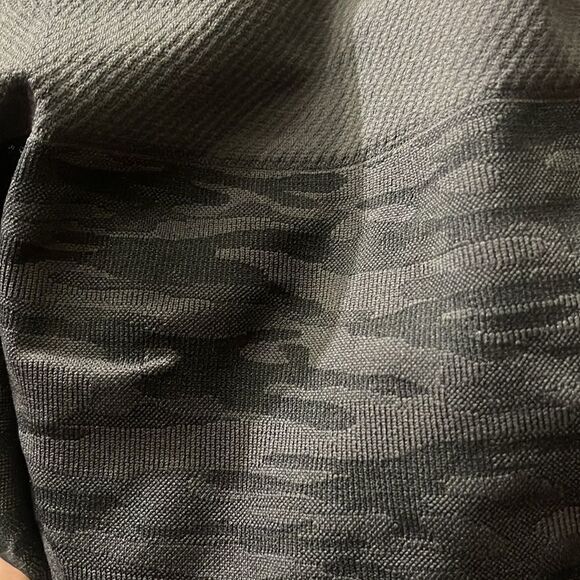 Assets by SPANX Camo Seamless Leggings Gray M - Picture 7 of 8